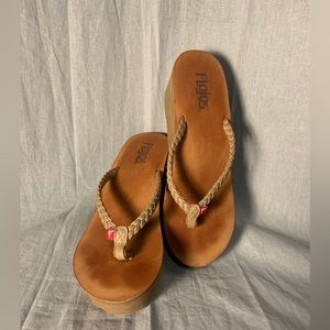 Flojos Platform Flip-Flop 🤎✨